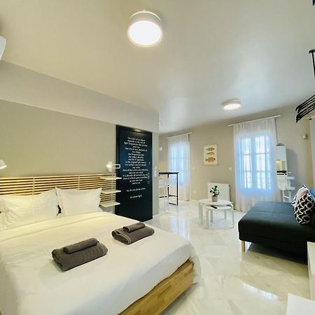 Luxury Studio In Historical Center, Syntagma-Plaka Athens Exterior photo
