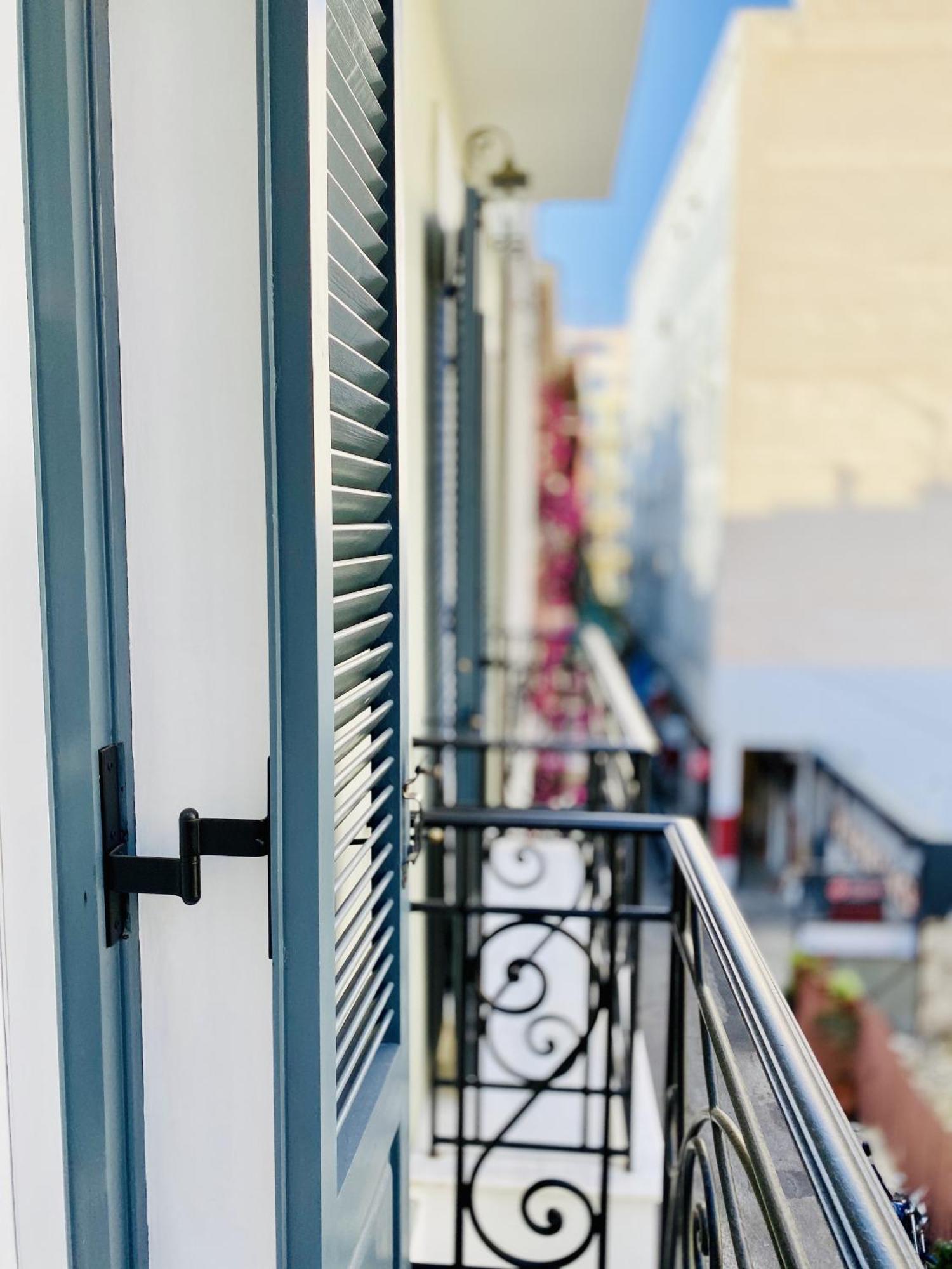 Luxury Studio In Historical Center, Syntagma-Plaka Athens Exterior photo